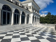 Enlarge photo 18