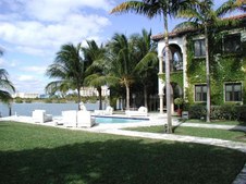 Enlarge photo 211