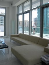 Enlarge photo 47