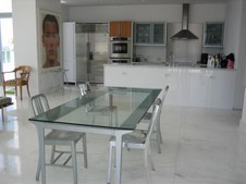 Enlarge photo 49
