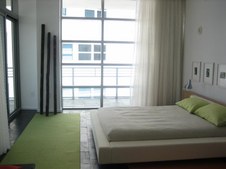 Enlarge photo 42
