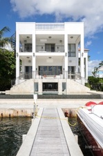 Enlarge photo 208