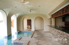 Enlarge photo 197