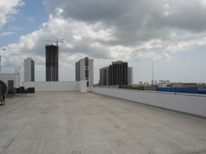 Enlarge photo 89