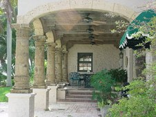 Enlarge photo 38