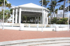 Enlarge photo 122