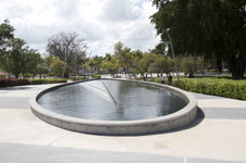 Enlarge photo 305