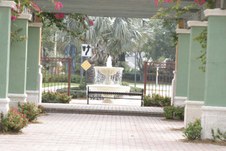 Enlarge photo 19