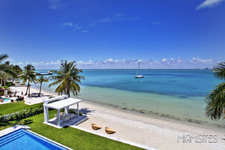 Enlarge photo 76