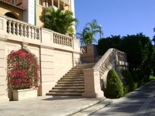 Enlarge photo 140