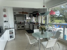Enlarge photo 48