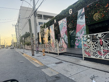 Enlarge photo 108