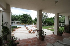 Enlarge photo 118