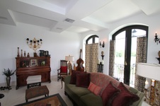 Enlarge photo 71