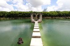 Enlarge photo 80
