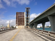 Enlarge photo 218