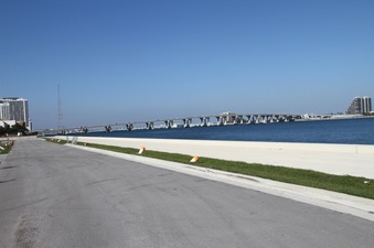 Enlarge photo 207