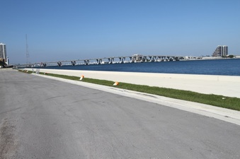 Enlarge photo 206