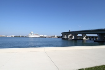 Enlarge photo 204