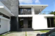 Enlarge photo 89