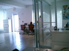 Enlarge photo 37