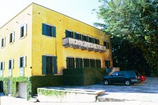 Enlarge photo 23