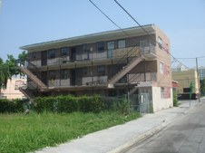Enlarge photo 83
