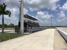 Enlarge photo 112