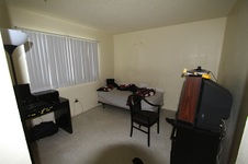 Enlarge photo 17