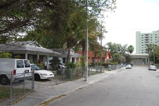 Enlarge photo 38