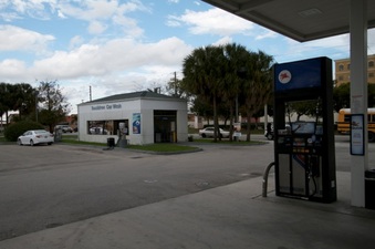 Enlarge photo 89
