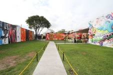 Enlarge photo 141