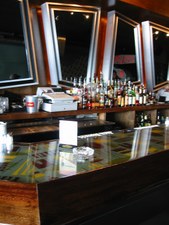 NITE CLUBS & RESTAURANTS 