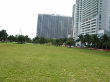 Enlarge photo 68