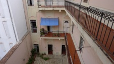 Enlarge photo 706
