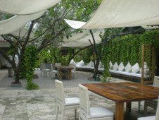 Enlarge photo 51