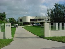 Enlarge photo 56