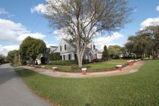 Enlarge photo 63