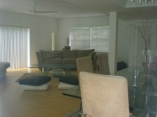 Enlarge photo 115