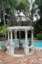 Enlarge photo 35