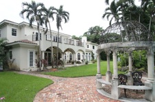 Enlarge photo 37