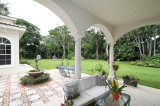 Enlarge photo 43