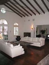 Enlarge photo 63