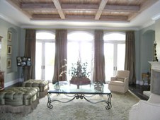 Enlarge photo 321