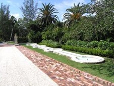 Enlarge photo 115