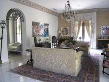 Enlarge photo 136