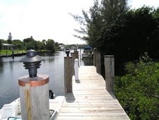 Enlarge photo 173