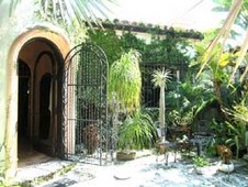 Enlarge photo 273