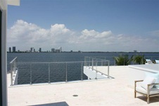 Enlarge photo 29