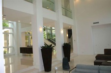 Enlarge photo 62